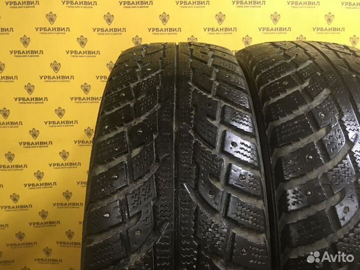 Marshal I'Zen RV Stud KC16 215/70 R16 100T