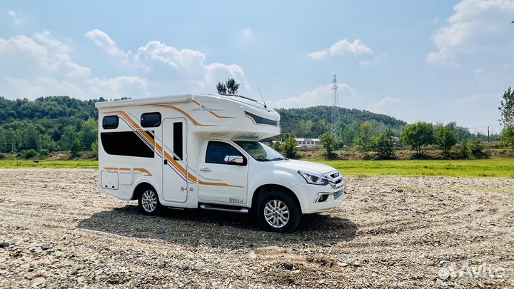 Альковный Isuzu Elf, 2024