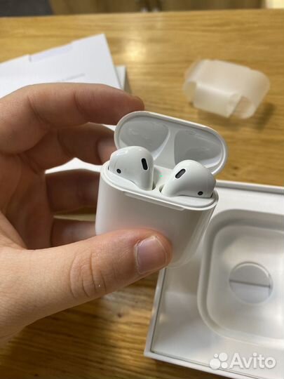 Airpods 1 оригинал бу