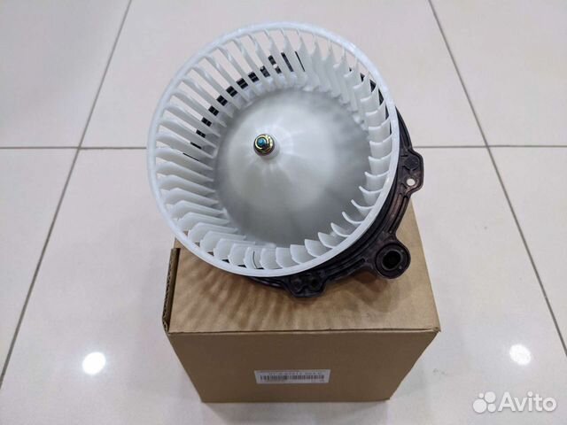 Мотор отопителя isuzu NQR 8972119540