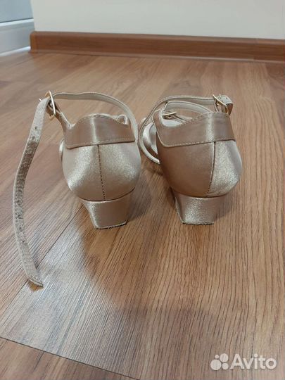 Туфли бальные