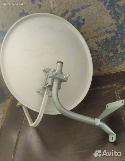 Спутниковая тарелка Триколор тв