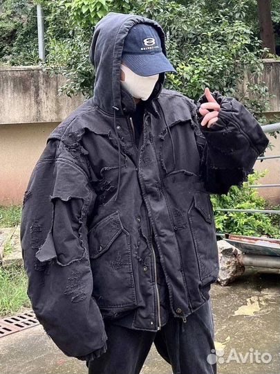 Бомбер Balenciaga