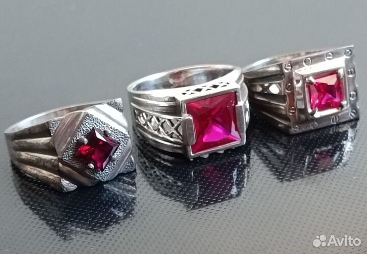 Серебряные перстни с рубинами