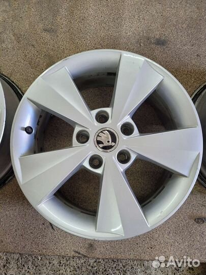 Шкода октавия а7 диски r16