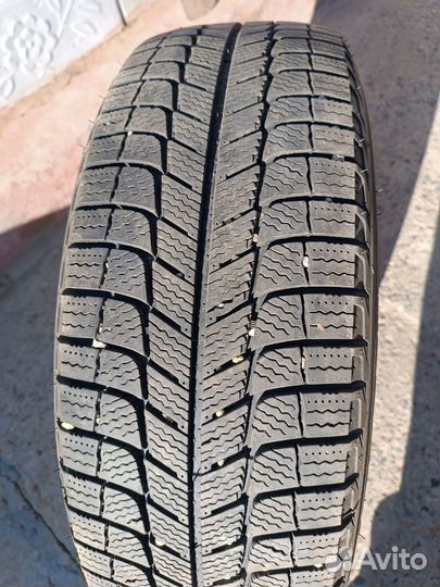 Michelin X-Ice 225/60 R17