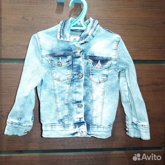 Джинсовая куртка