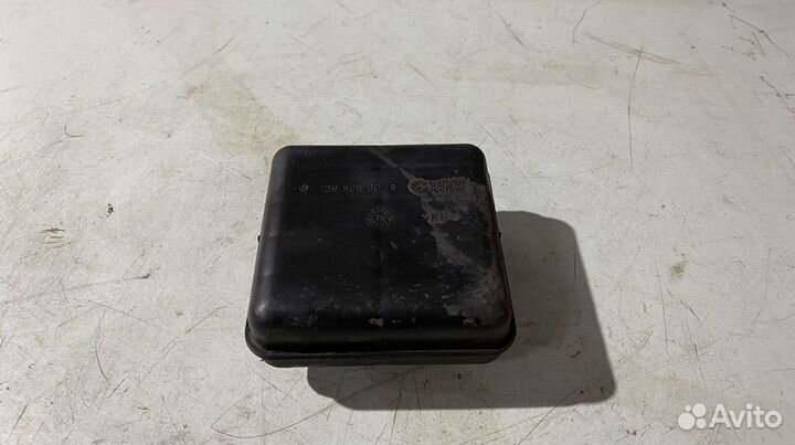 Рессивер вакуумной системы Mercedes W140