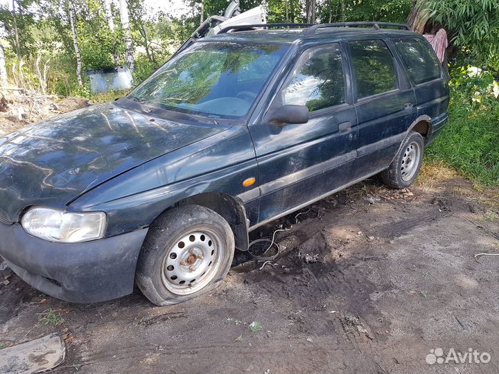 Форд эскорт