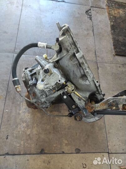 Коробка передач Опель Вектра Б 1.8 F18