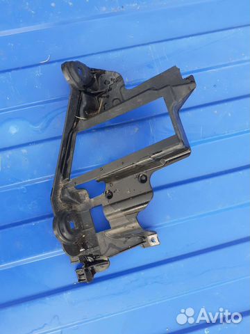 Рамка передней фары бмв Х5 Е53