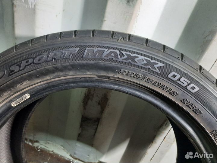 Dunlop SP Sport Maxx 050 225/50 R18