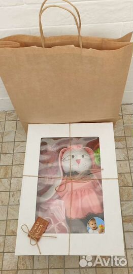 Зайка подарок для малыша