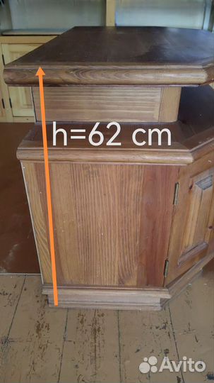 Тумба под телевизор натуральное дерево