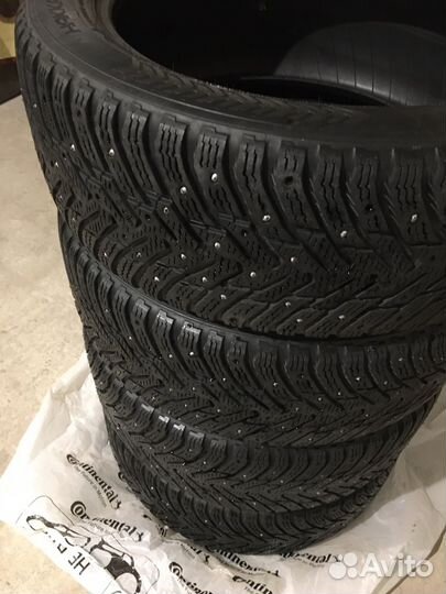 Nokian Tyres Hakkapeliitta 8 225/50 R18 99T