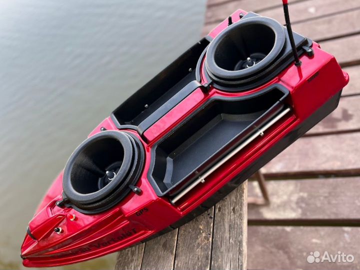 Прикормочный кораблик CamaraD speed vertolét