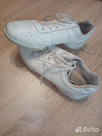 Кроссовки спортивная аэробика 34 размер