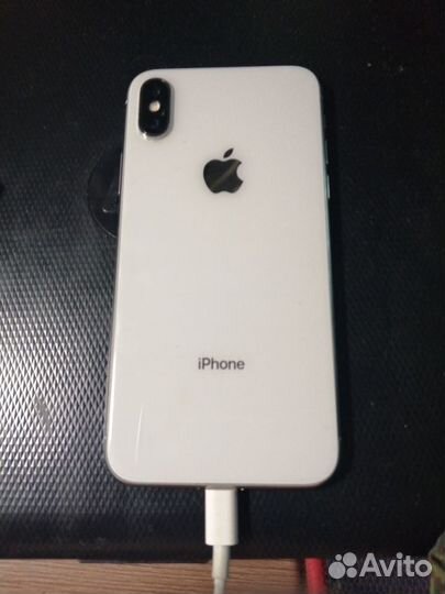 iPhone X, 64 ГБ