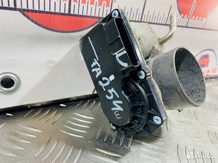 Дроссельная заслонка Toyota Avensis 2