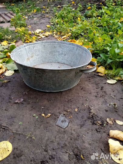 Таз из оцинкового железа