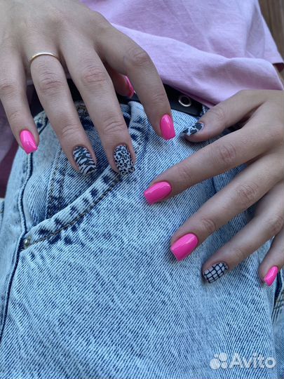 Маникюр и педикюр