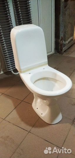 Унитазы и бачки бу