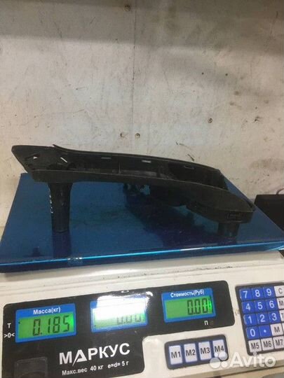 Ручка двери задней внутренняя левая