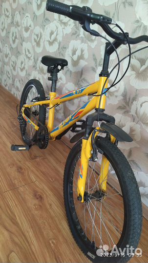 Детский велосипед бу
