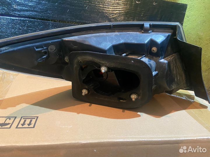 Фонарь задний mazda 6 gh