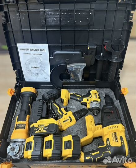 Аккумуляторный набор DeWalt 4в1/ 18вт