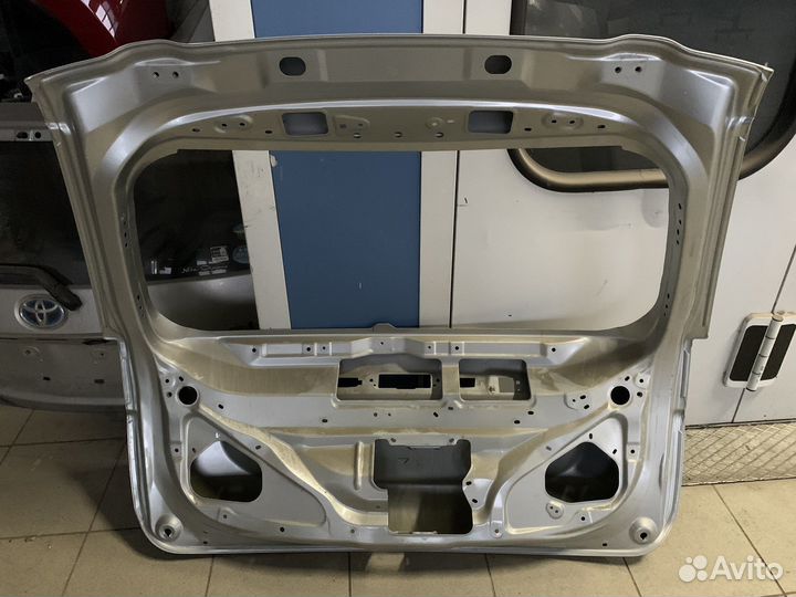 Крышка багажника митсубиси аутлендер 2014