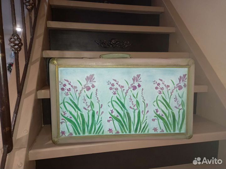 Подарок к любому празднику, ретро- чемодан