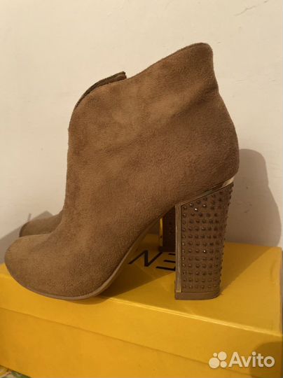 Ботильоны,сумки,туфли,вещи