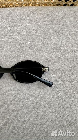 Солнцезащитные очки miu miu новые