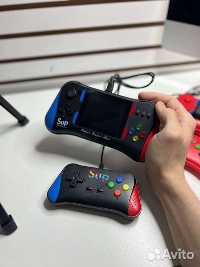 Портативная игровая приставка 500 игр