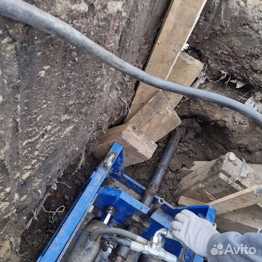 Прокол под дорогой мини ГНБ, ГНБ