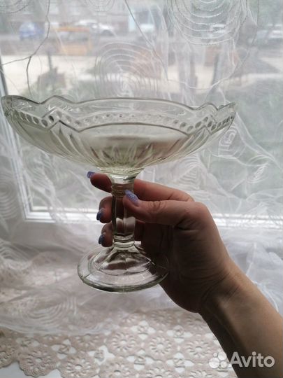 Фруктовница, ваза на ножке Ранние Советы