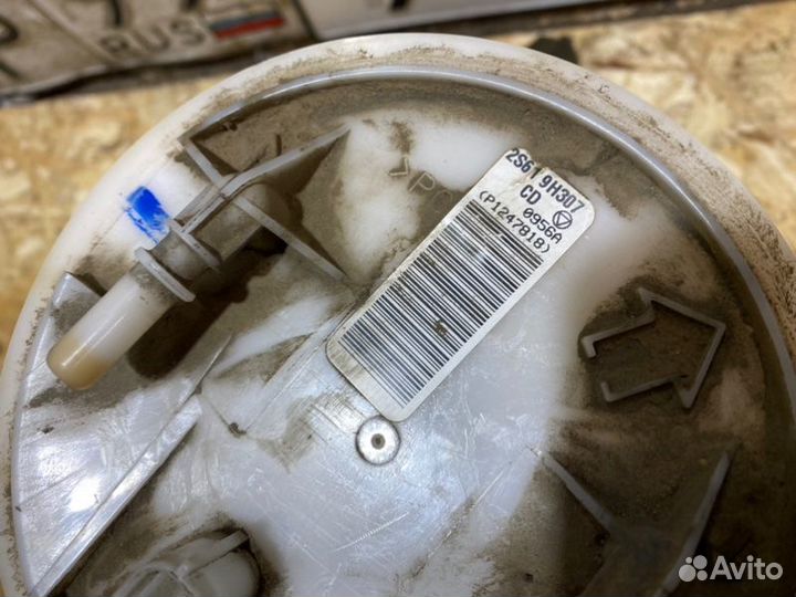 Бензонасос Ford Fusion 1.4 2008