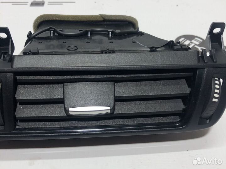 Воздуховод в торпеду BMW X5 F 15