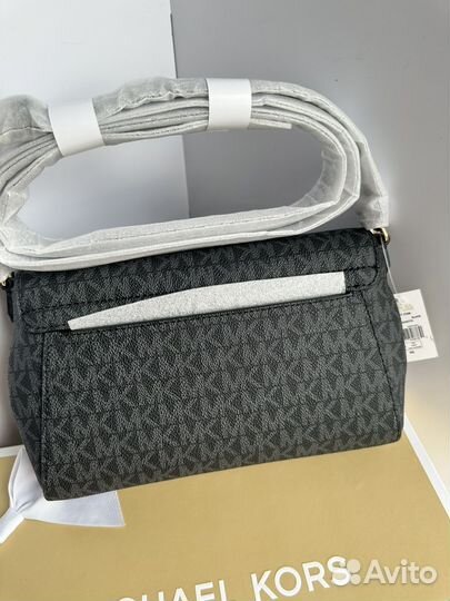 Новая сумка michael kors в подарочной коробке