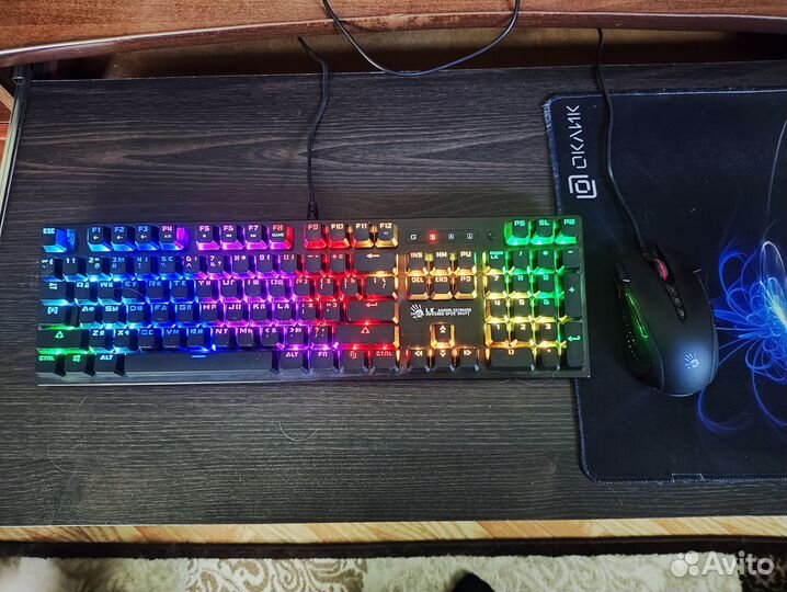 Комплект клавиатура и мышь A4Tech