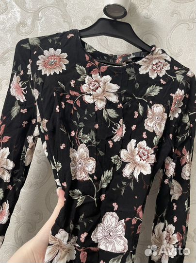 Платье женское