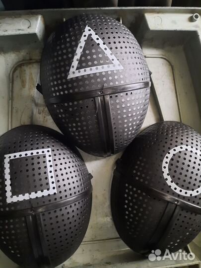 Маска игра в кальмара