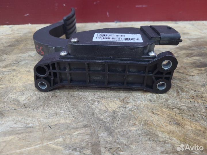 Педаль газа LADA Vesta