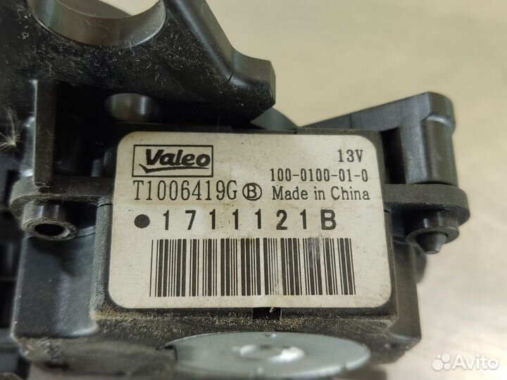 Моторчик заслонки отопителя Peugeot 408 2012-2021