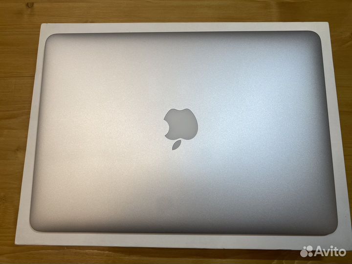 Apple MacBook Air 13 2014 г
