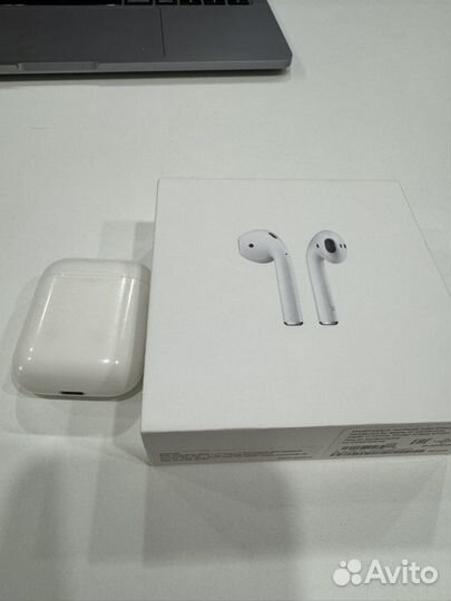 Наушники apple airpods 1 беспроводные