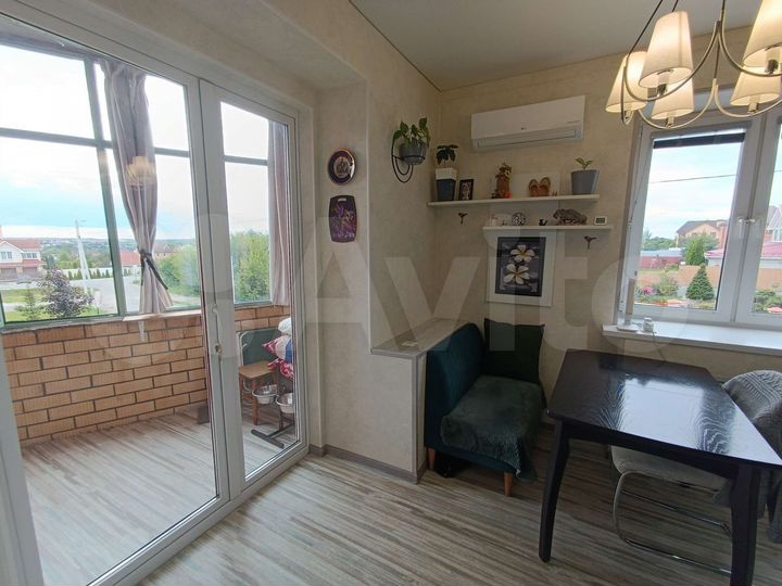 2-к. квартира, 57,8 м², 2/3 эт.