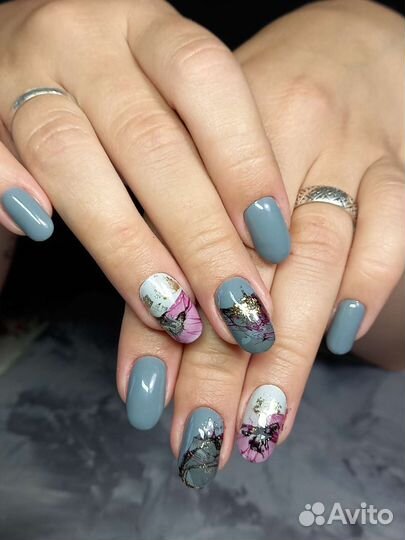 Маникюр и педикюр