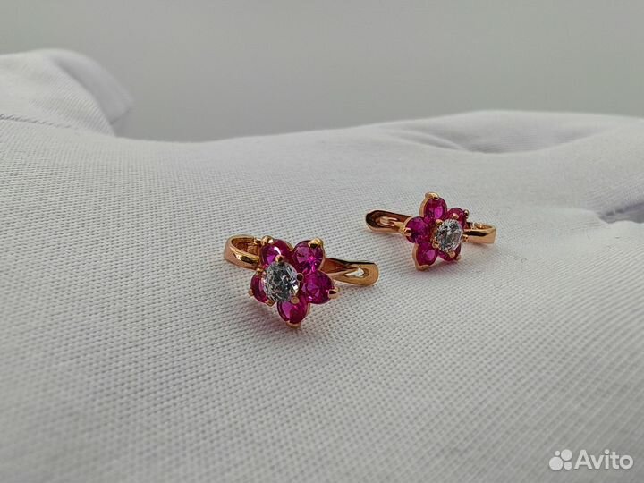 Пара серёг 585 пробы. Рассрочка